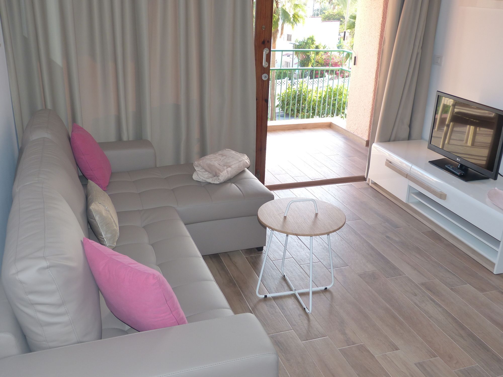 אדחה Ocean View Apartment מראה חיצוני תמונה